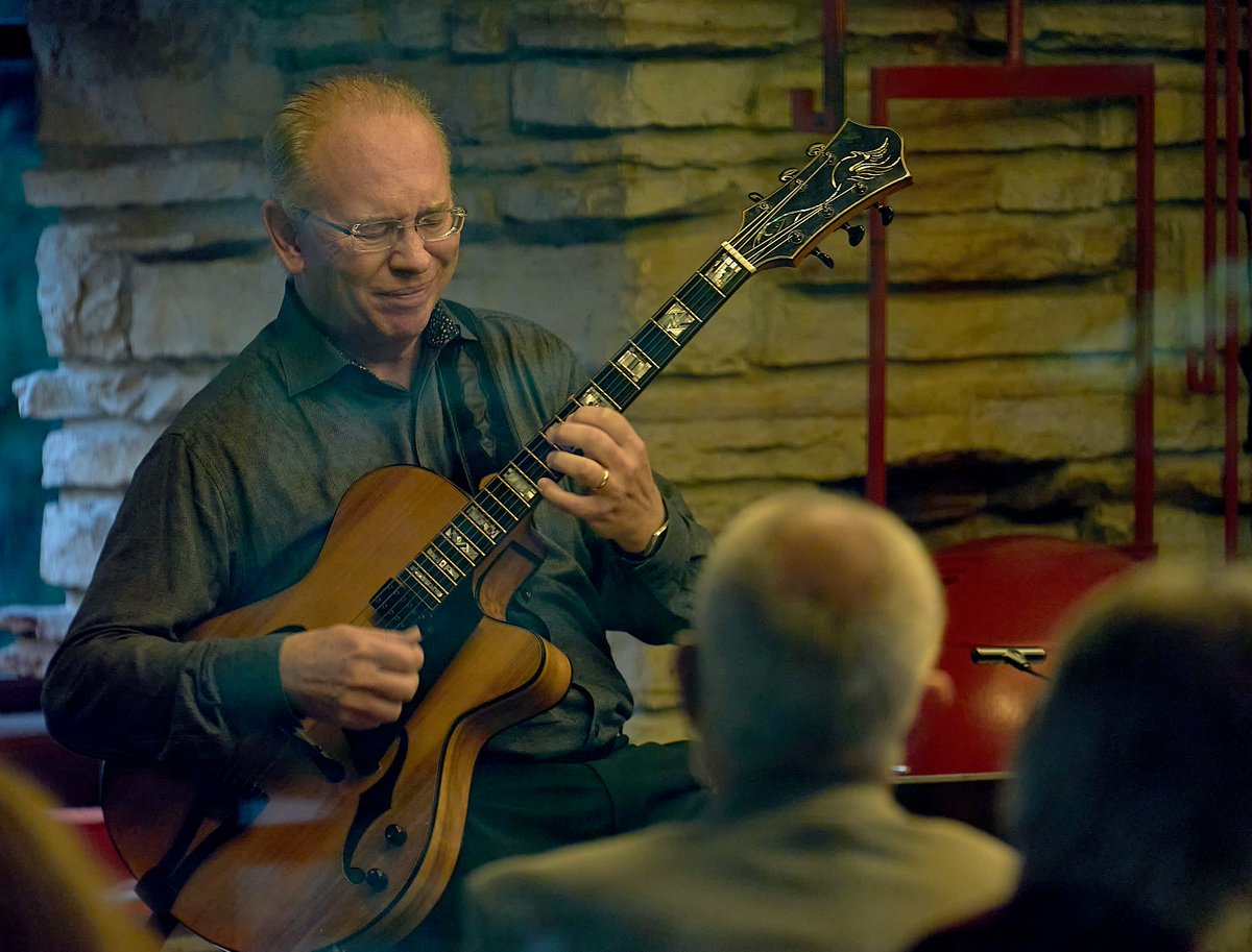 MCGJazz's tweet photo. Marty Ashby /John Shannon Quartet are playing THIS WEEKEND at Pittsburgh Downtown Partnership’s Saturday Night Market! ☀️☀️☀️
#Jazzislife #summerjazzimmersion #MCGJazz36 #immerseinjazz #MCGJazz #Ilovemcgjazz #jazzisit #supportmcgjazz #jazzforall #jazzfan #rainorshine https://t.co/tdqLs5lNLi