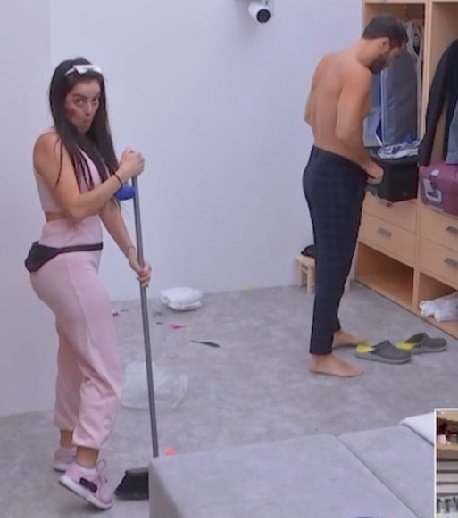 katerin82394463's tweet photo. Momento épico #daniellanavarro https://t.co/UYrd0NGo5L