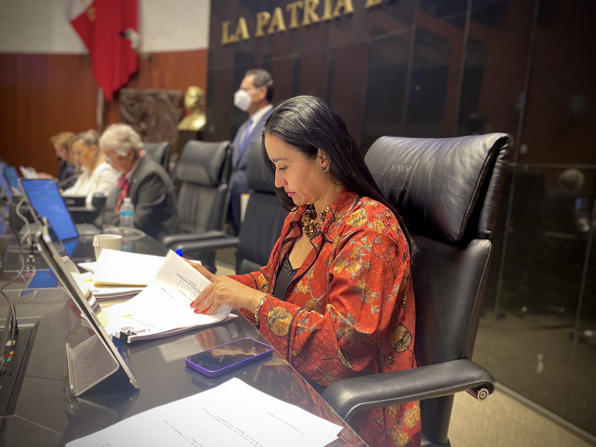 El día de hoy cerramos los trabajos de la comisión permanente, fue un periodo de trabajo arduo, ahora nos preparamos para el segundo año de esta LXV Legislatura. 
Continuaremos trabajando para ustedes