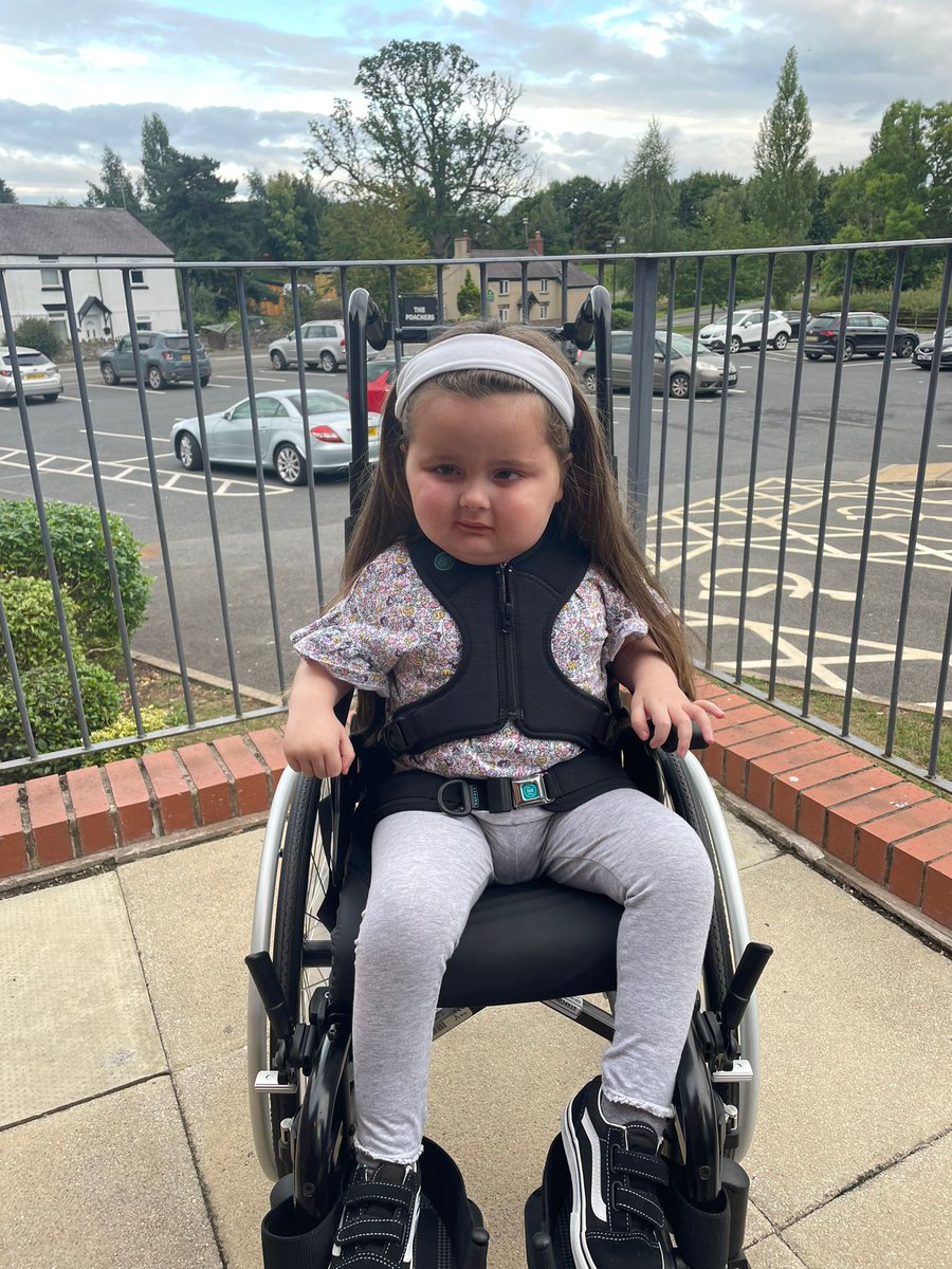 AriaVsDipg's tweet photo. Aria got a new wheelchair today. She is still getting used to it. Thank you to the NHS, this is an amazing chair for her.
#ariavsdipg
#dipgwarrior
#dipgsucks
#dipg
#dipgawareness
#braincancer
#childcancerawareness
#childcancer
#cancer
#wrexham
#wales https://t.co/BLssm7Hgul