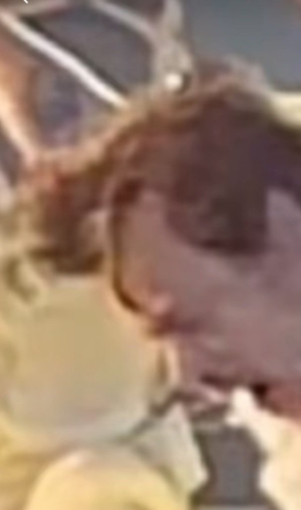 johnnyistt's tweet photo. @28louhaza @ClNEHARDY @bergeambe this your man ?? https://t.co/eIDOMVPApB