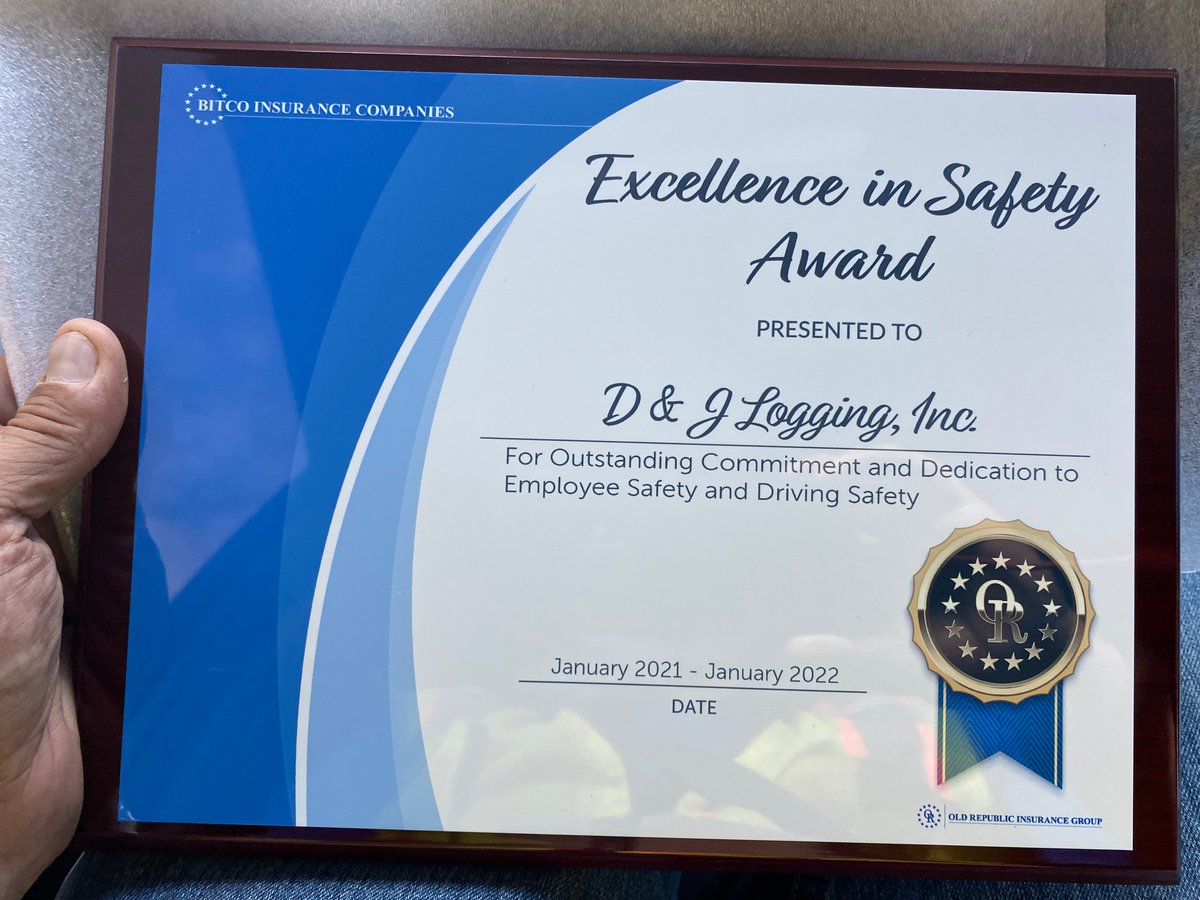 djloggingnc's tweet image. Proud to have received the Bitco Excellence in Safety Award!
#logging #safety #award