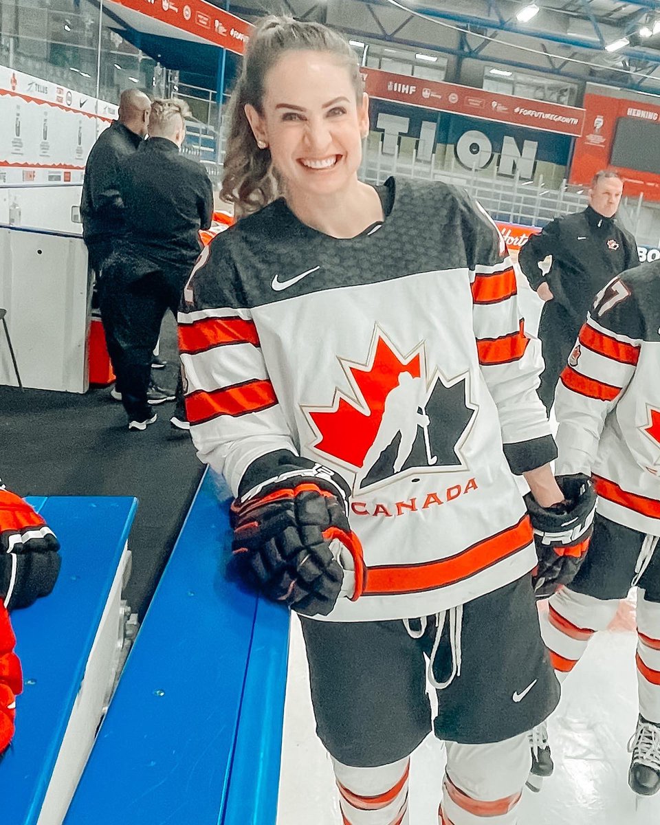 Meaghan Mikkelson tweet media