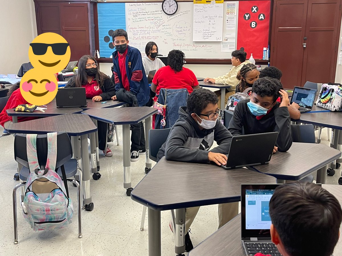 mrivas_STEM's tweet photo. If we want to increase diversity in the fields of STEM and CS . We have to guide Ss to explore and expand their knowledge of careers and opportunities in the fields. Ss @THeightsTAG exploring opportunities in IT. https://t.co/ZqJ8ruAuWb