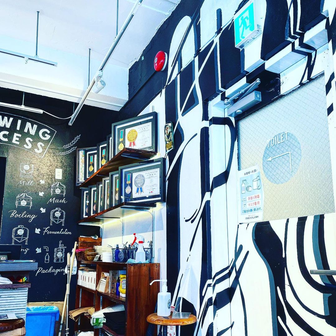 SigMemo_world's tweet photo. #Labi ⚊ 2022.08.23
⚊⚊⚊⚊ 
Tokyo Aleworks
⚊
Via @ sigmemo_labi (instagram) https://t.co/ml8tXdqUdX