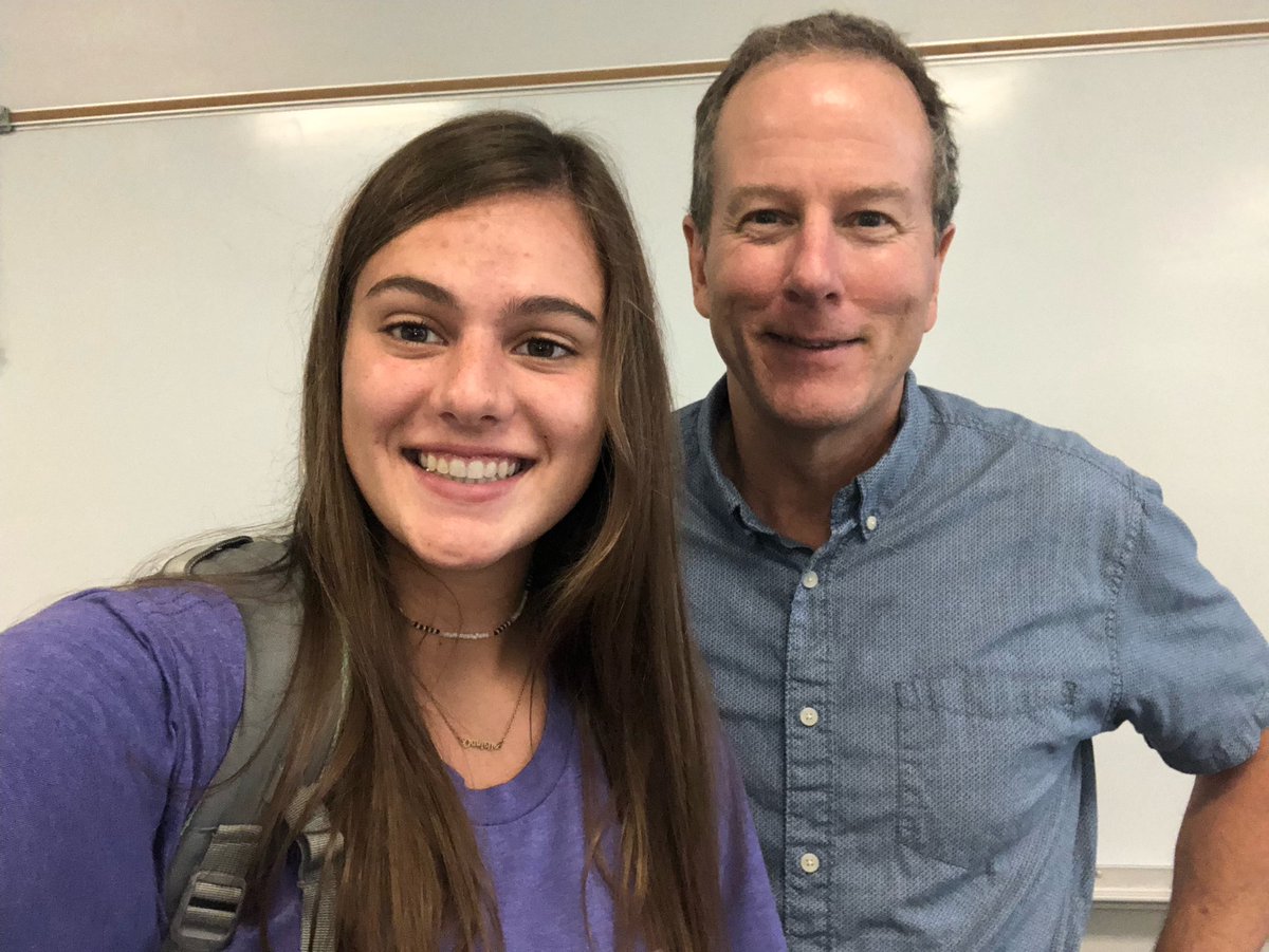 USFCougarsSB's tweet photo. HAPPY FIRST DAY OF SCHOOL @USiouxFalls!!!
#PicsWithAProf is back! Our kids are so lucky to have amazing professors who genuinely care about their successes in the classroom! Check out our ⭐️ professors throughout day one of classes!!! https://t.co/q8qfJjg7vw