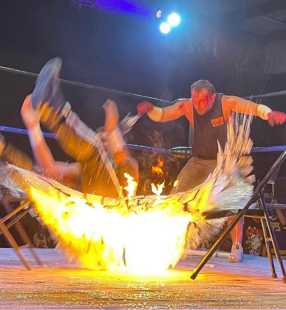 I set my friends on fire…. Quite literally the action, not the band 🔥 🔥 🔥 📸 @obscuritywrestling From @H2OWRESTLING “Like a Hoss” Replay now available on @indiewrestling