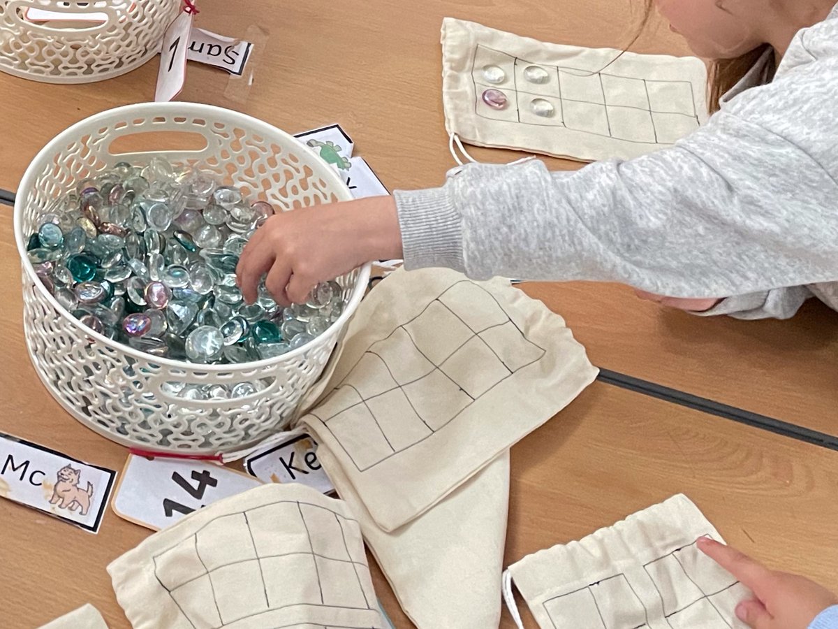 stburns5's tweet photo. P1/2 have been very busy counting and comparing collections, showing their understanding of number patterns, identifying the correct numeral and subitising in lots of different ways! @Numicon @CarlogiePS @MathsScot https://t.co/dzaWw7HqKR