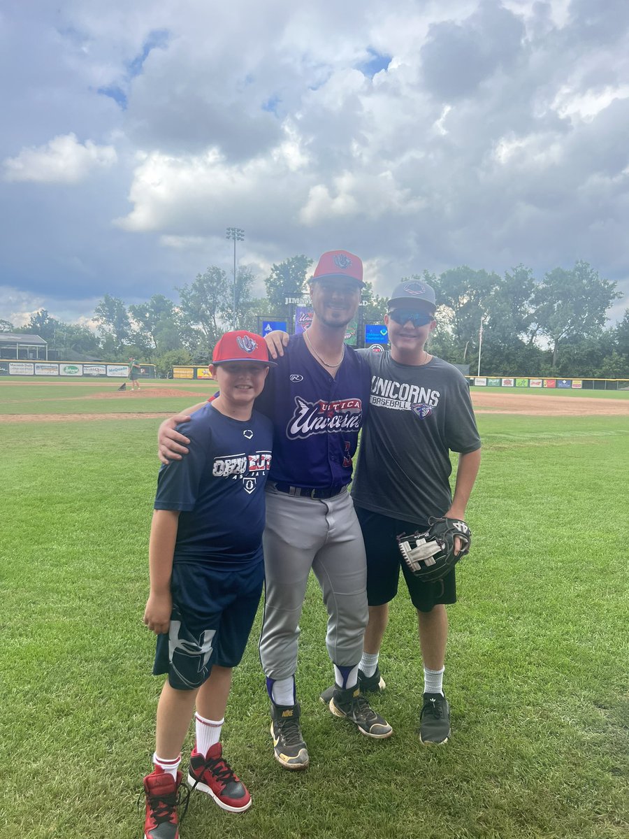 Liam, <a href="/bewlis/">Perry</a> &amp; Tyler