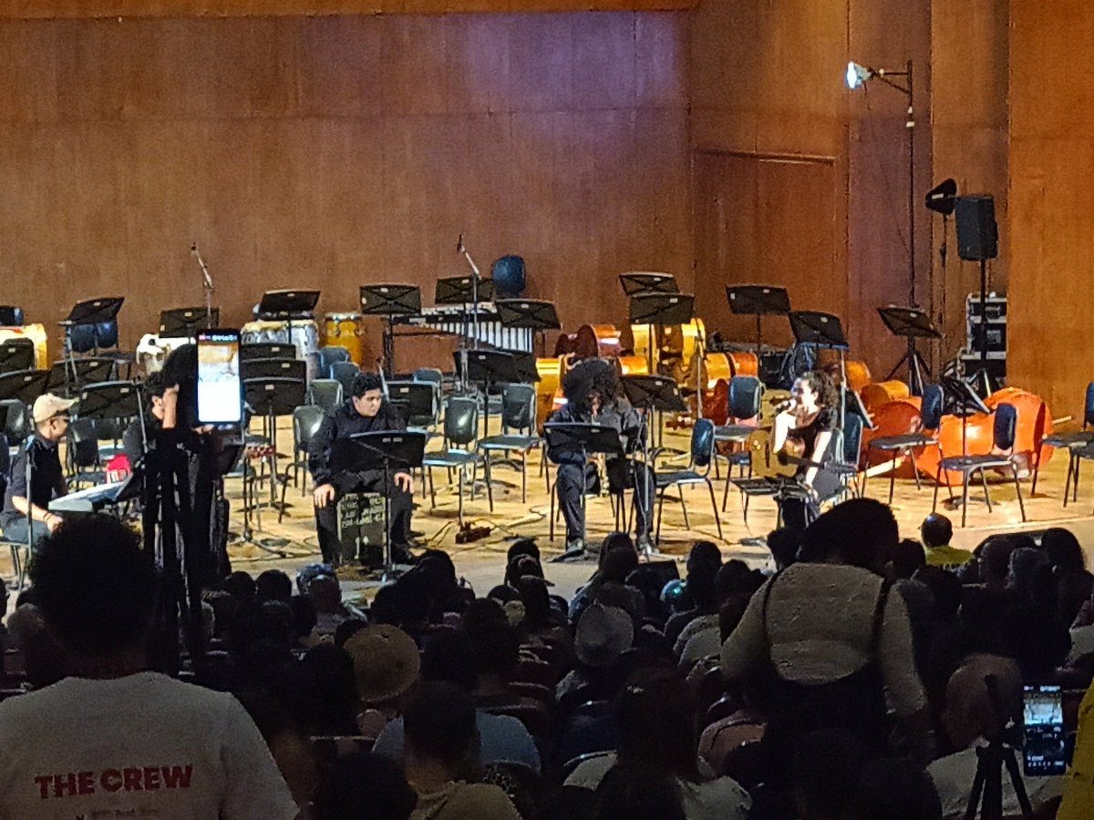 sanmencad's tweet photo. #bardfest 
Concierto de Celebración 200 años de Amistad Estados Unidos y Colombia.
Sinfónica de Siloé 
Bard College de Nueva York 
Tambores de Siloé 
Escuela de Música de Desepaz
Tecnocentro Cultural Somos Pacífico
Fundación Notas de Paz 
Apertura: Coordillera Ensamble https://t.co/8RnR9lhAqS