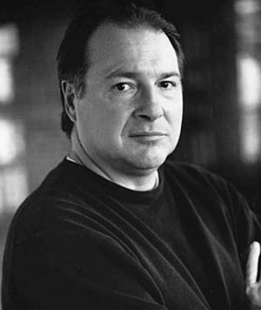 Happy birthday Kevin Dunn. My favorite film with Dunn so far is Snake eyes. 