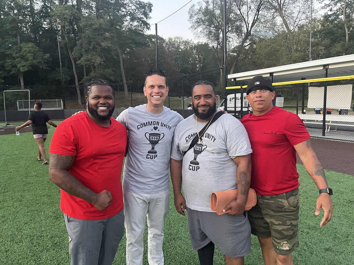 AsmSantabarbara's tweet photo. Another great day at this week’s #518CommonUnityCup and a great softball game at Schenectady’s  A-Diamond in Central Park! Thanks to @TheWilliamRivas and all organizers &amp; sponsors. It was great seeing everyone! @SchdyFoundation @schdypolice @SCSchools  @SchenectadyFire and more. https://t.co/bs7CmVE6Ig