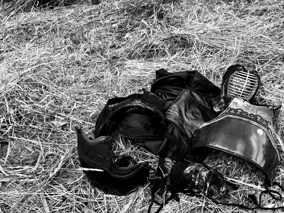 neojaponism's tweet photo. Mono series
Now and Zen no.114
Summer, Hokkaido
2022
Rie Takeda
#bw #mono #kendo #nowandzen #Hokkaido #memorylane https://t.co/OIJWQlidpz