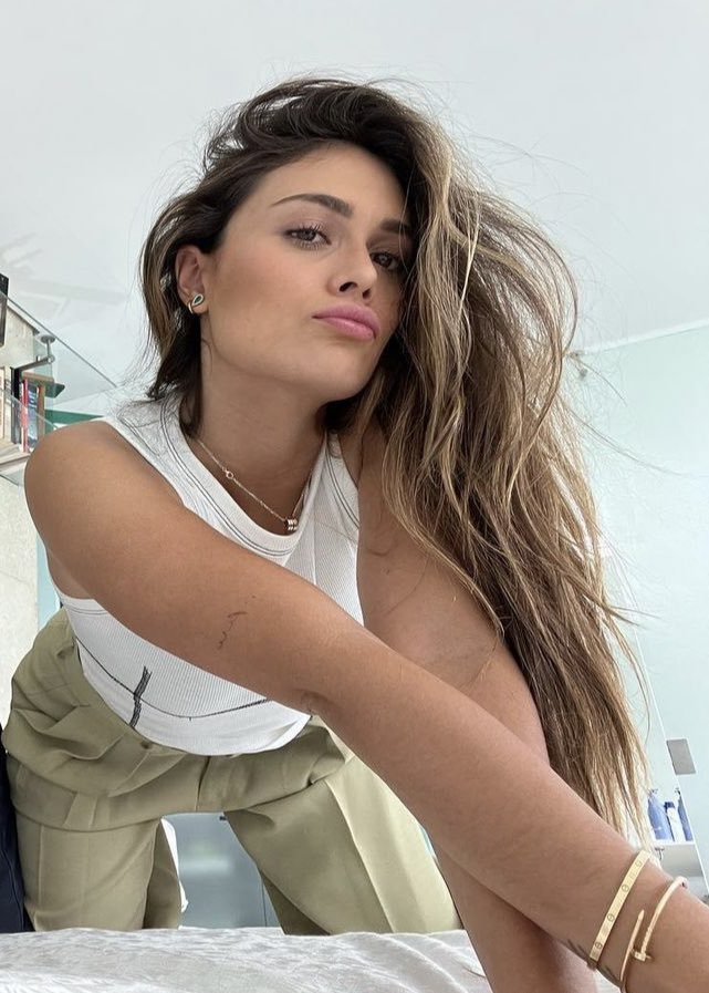 calledata's tweet image. -2 días para escucharla cantar en vivo