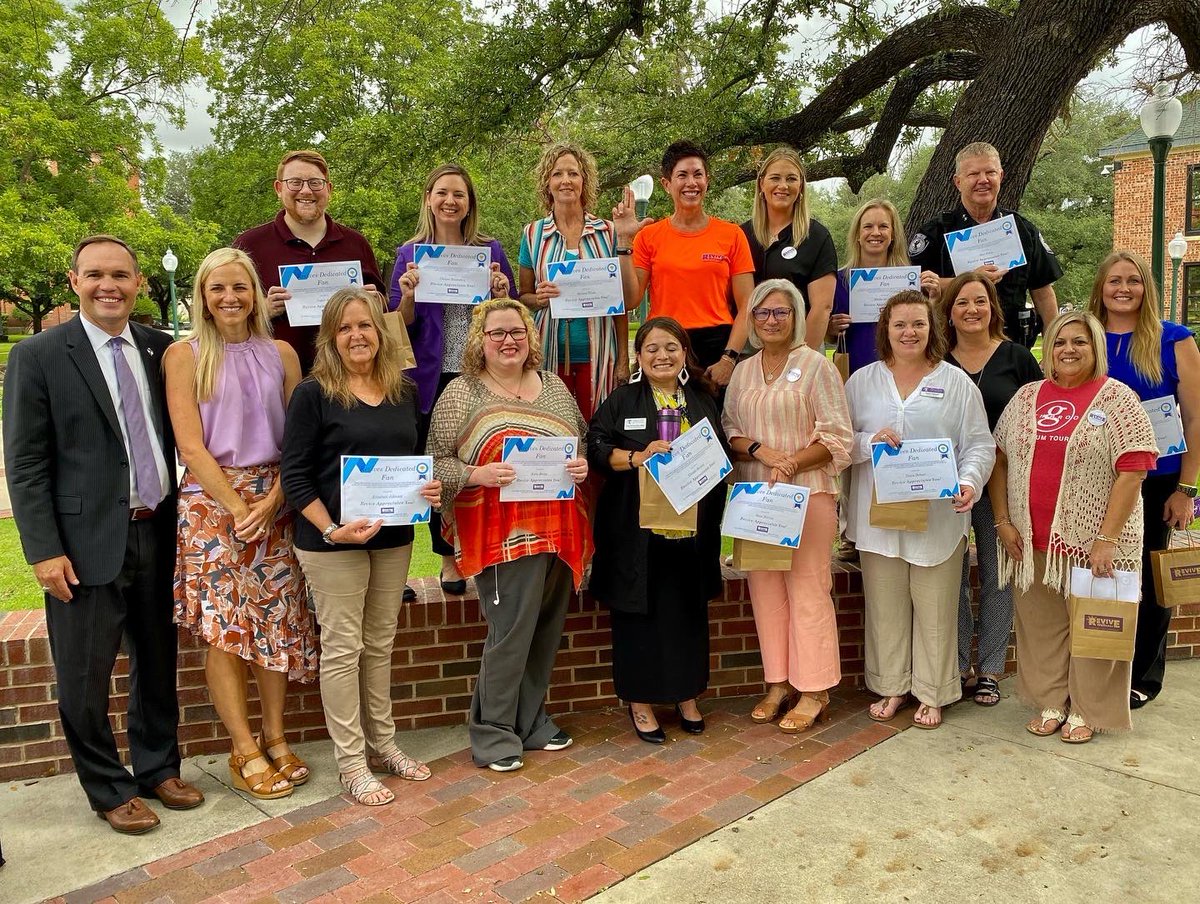 TarletonRevived's tweet image. Shout out to all of our Wellness Warriors! We appreciate your support as we “Revive” employee wellness @TarletonState. Thank you @TarletonPrez for your support. #HealthyHappensHere #BestDayEver. Stay #excited for more to come! @Amyfitchick  @ajohnston11