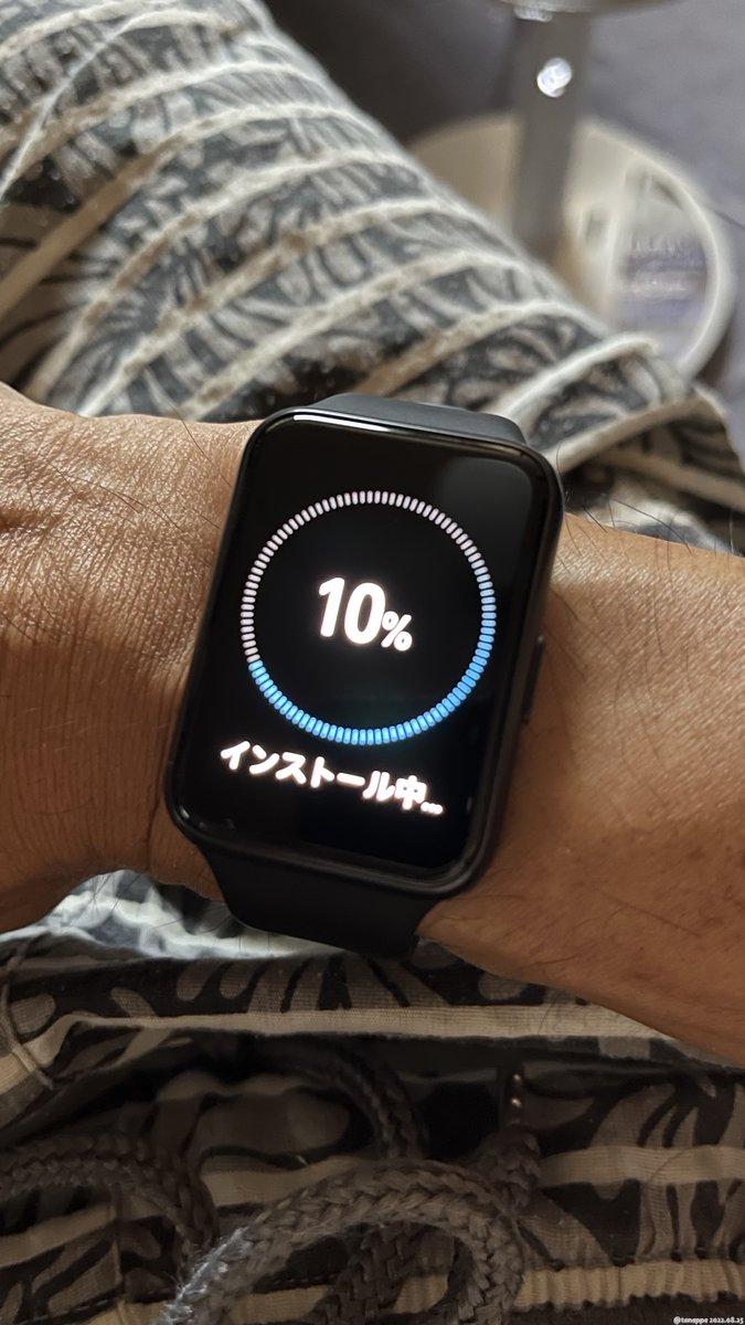 tanappe's tweet photo. ファームウェアのアップデートが来てたので開始。
5分ほどで終了。
#HUAWEI
#WATCHFIT2 https://t.co/mjRjp9JXiK