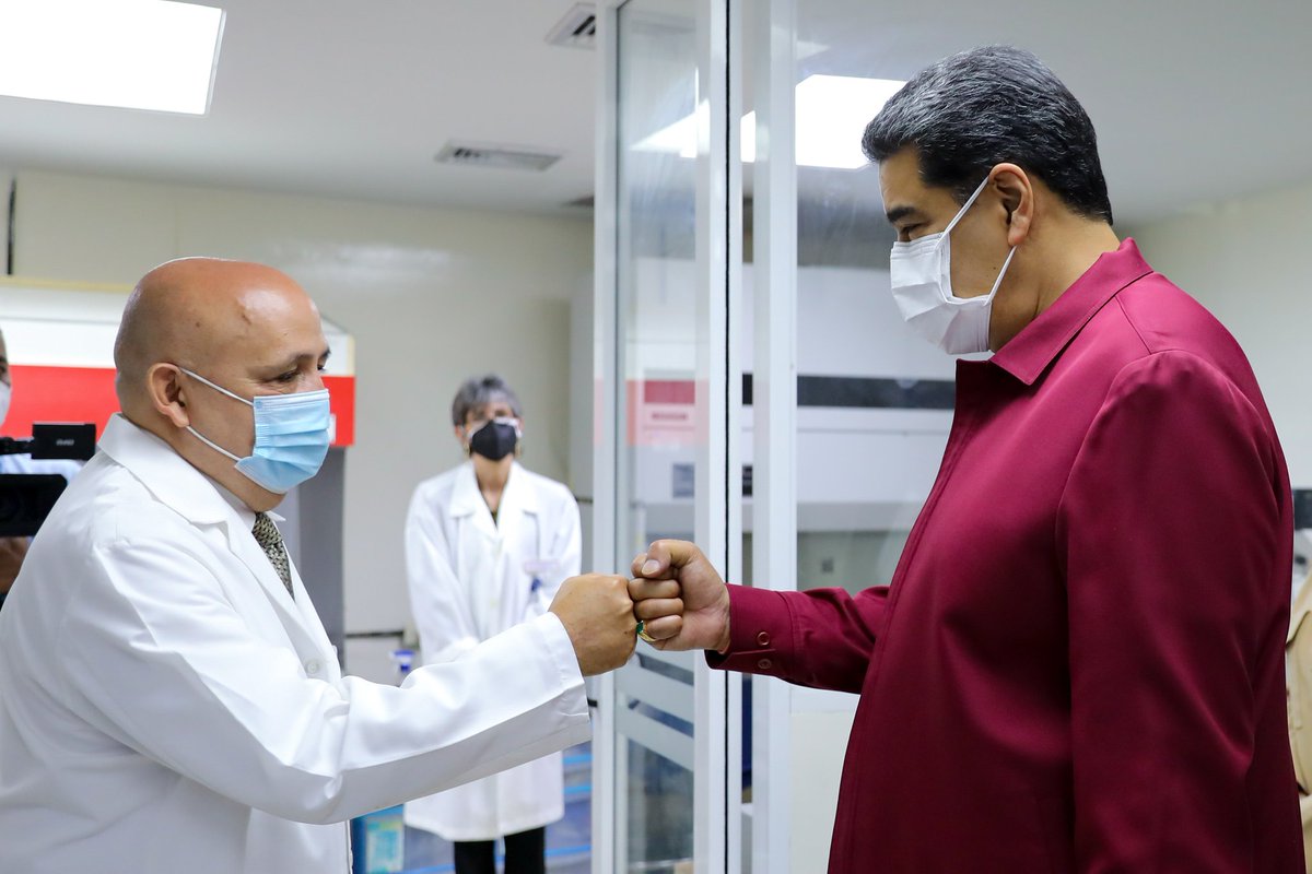 ¡Jornada de Trabajo Maravillosa! Un día dedicado a la ciencia y a la investigación para la búsqueda de soluciones a los problemas de la salud, la vida, la economía, la naturaleza y el cambio climático. Estamos transitando el siglo XXI en la vanguardia tecnológica.