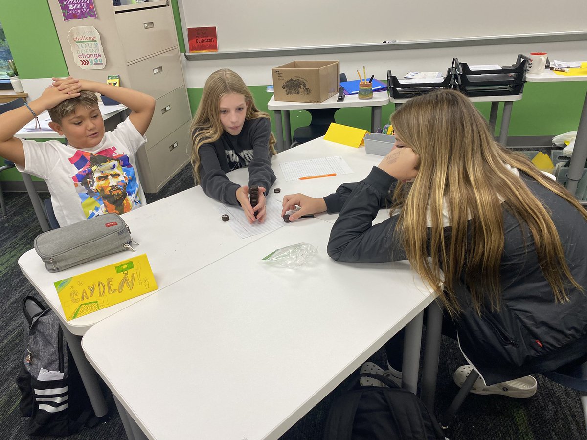 pmatuszeski's tweet photo. Practicing expectations for working in small groups and worked on finding the mean by building Oreo Towers. Math is fun! @CBCommSchools @Kirn_MS https://t.co/99mpgpV00K