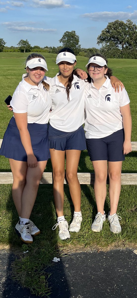 McFGirlsGolf's tweet photo. The future’s so bright you gotta wear…visors? Congrats to Aubree, Addy and Claire on scrambling to a meet best tie with a 42! https://t.co/H29fC3VW5k