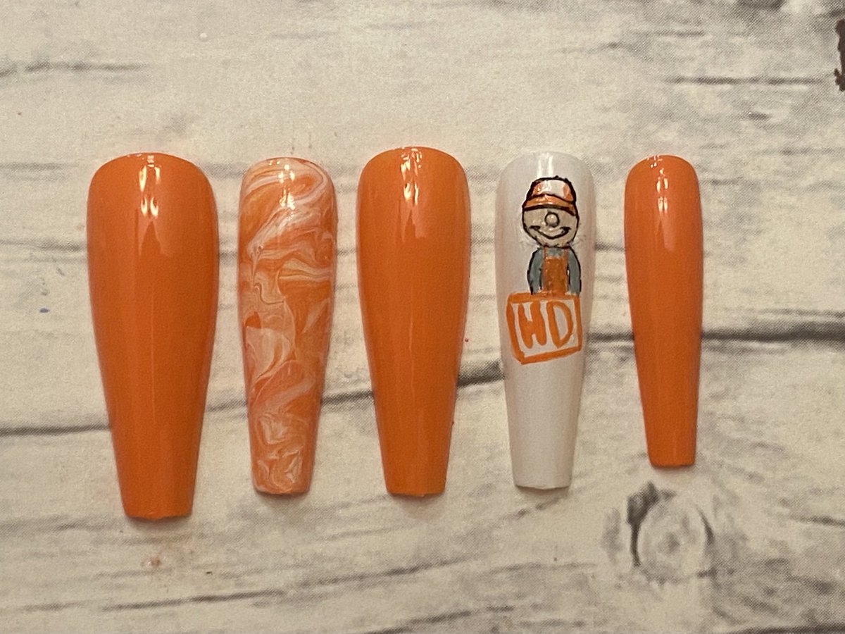 Youngest daughter did some free hand #HomeDepot nails!!!