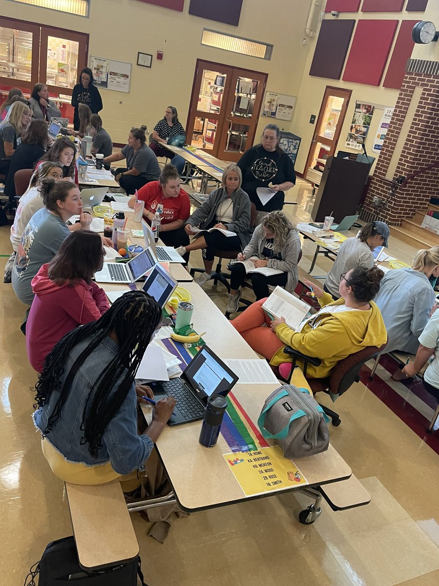 Megan Small tweet media