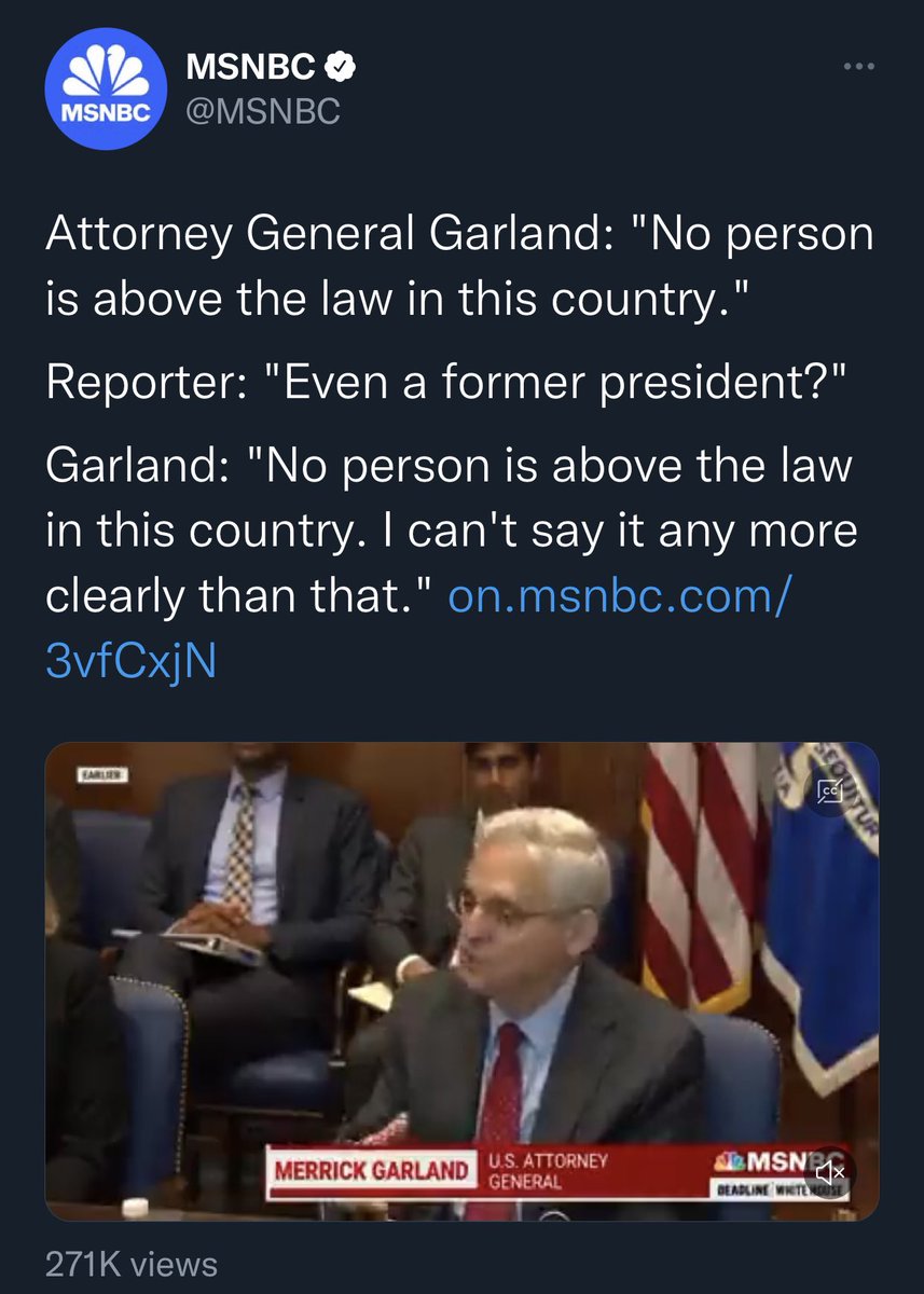 Black_Muze's tweet photo. 🤔 If no person is above the law—not even a former President—then why was the @FBI directed to NOT investigate the Hunter Biden laptop so as not to influence an election…and thereby influencing an election? Perhaps only Dem Presidents are above the law 🤷🏾♂️ #MusingsOfAModerate https://t.co/NSEi9YJ6ty