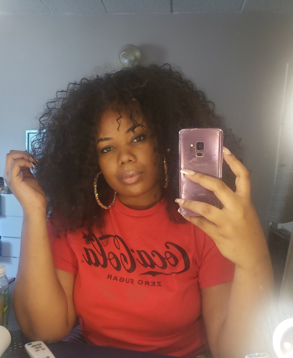 TheMorganWhtney's tweet image. Remember me? 💜