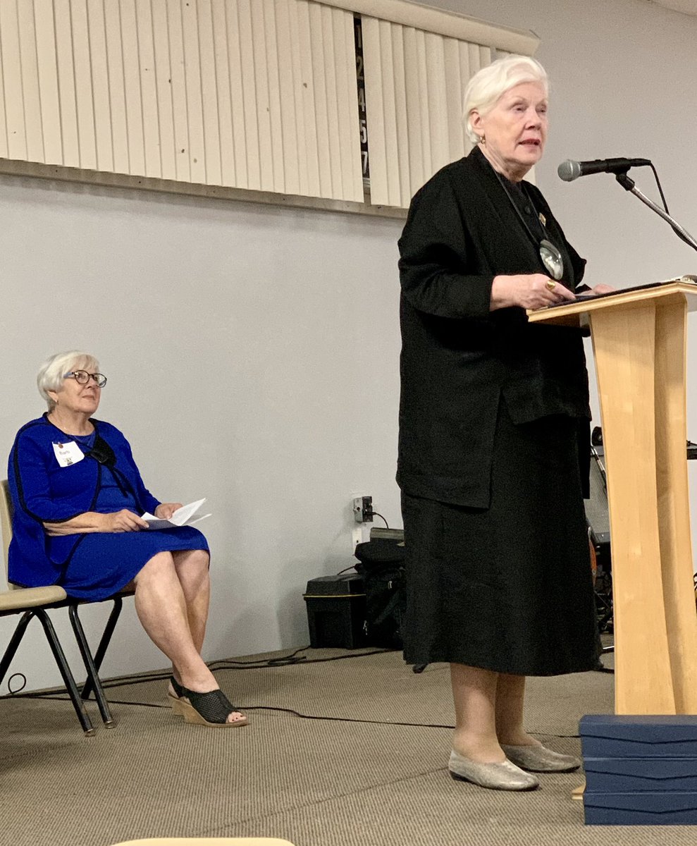 It was my pleasure to help celebrate <a href="/Meaford/">Meaford</a> volunteers today at the annual volunteer appreciation dinner with Ontario Lieutenant Governor Elizabeth Dowdeswell and Mayor Barb Clumpus (in blue). <a href="/GreyCounty/">Grey County</a> #volunteerappreciation