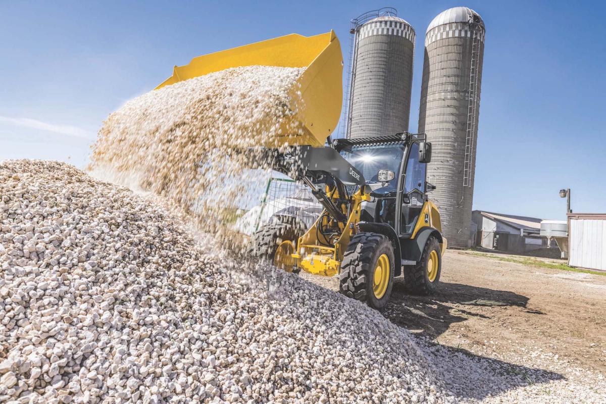 CEGltd's tweet image. John Deere Unveils G-tier Compact Wheel Loader Models dlvr.it/SXBYhM #Construction #CompactWheelLoaders #JohnDeere