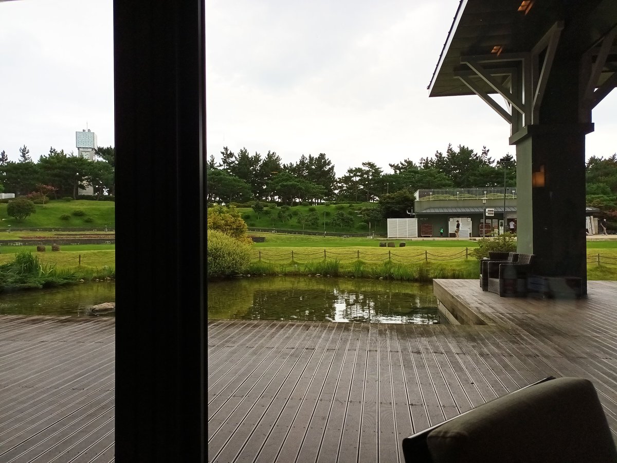 marian42na's tweet photo. 허리를 삐었는데 운전해야 한다... 모두 오늘도 무사히... 건강히...
#hello_web3 #bugcity #MariEnara #knft @MetaLadies_ @bug4what @Cageybaby1 @MindyCurator https://t.co/0m0C4dXT3q