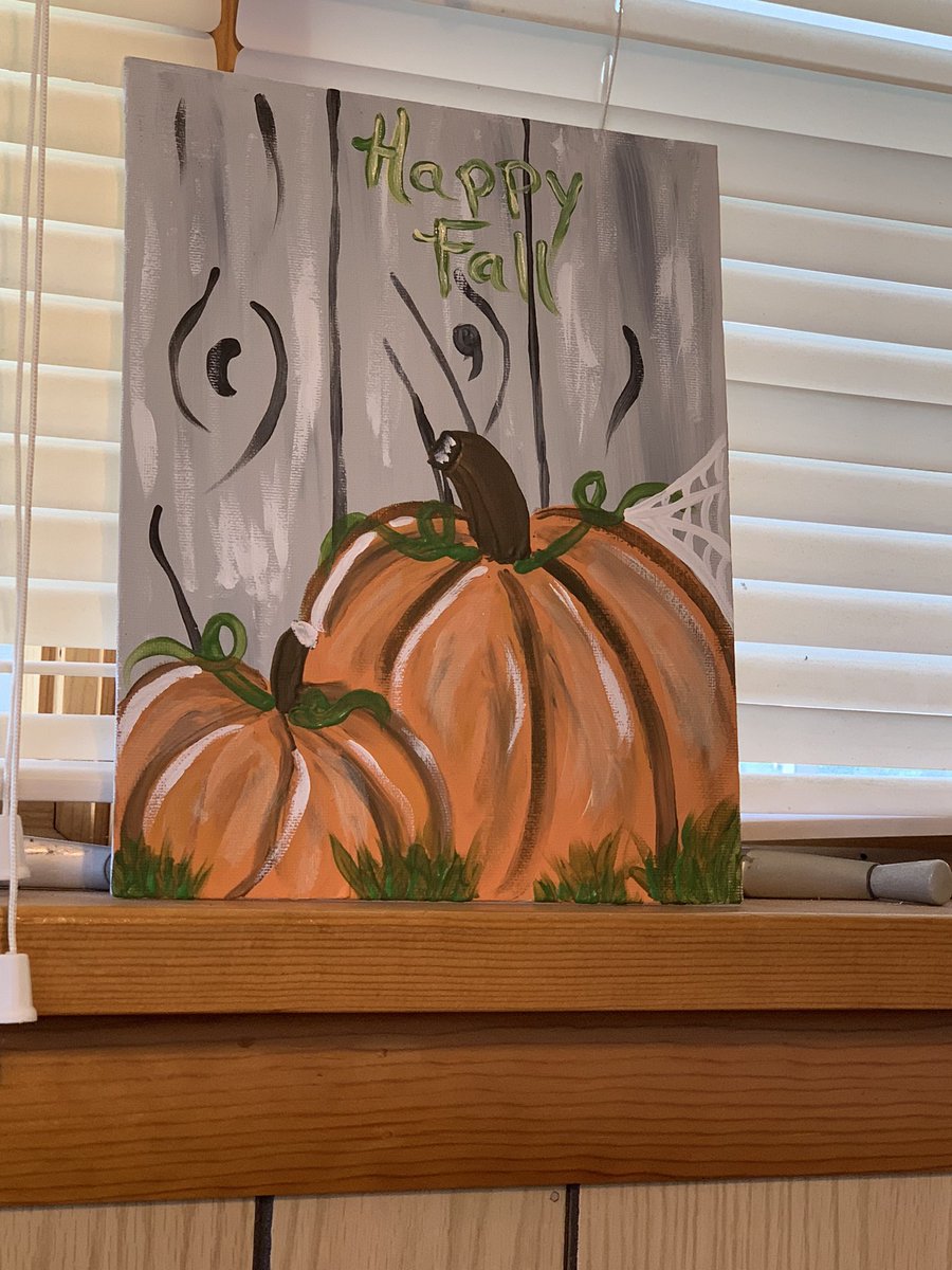 sweet_lil_baker's tweet photo. Spent my morning painting again! Very therapeutic! #ThinkFall #painting #pumpkin https://t.co/nEyC34iGxl