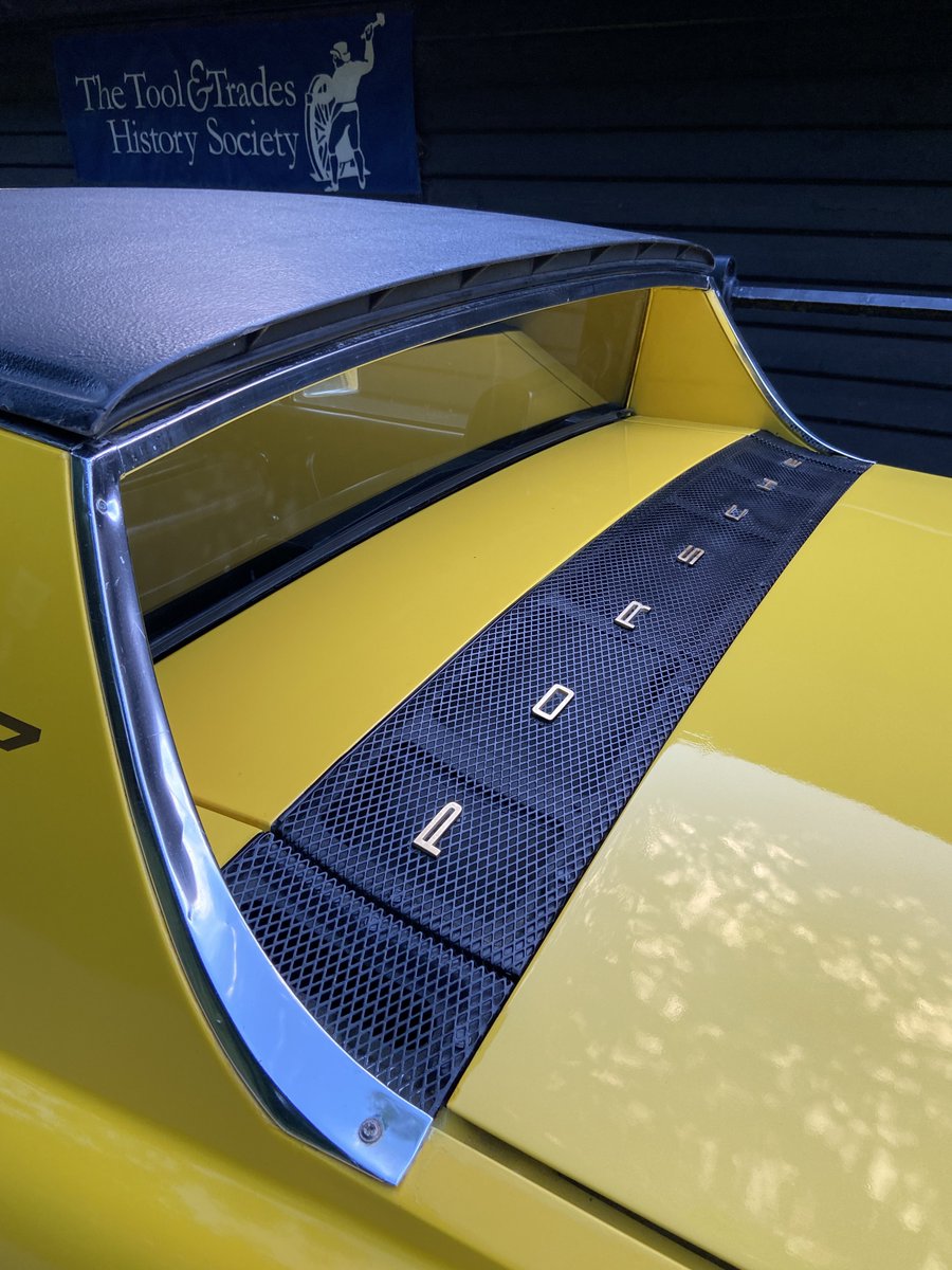 hugeknickers's tweet image. What a thing! Love this #porsche 914. Seen at the #sadcase car meet