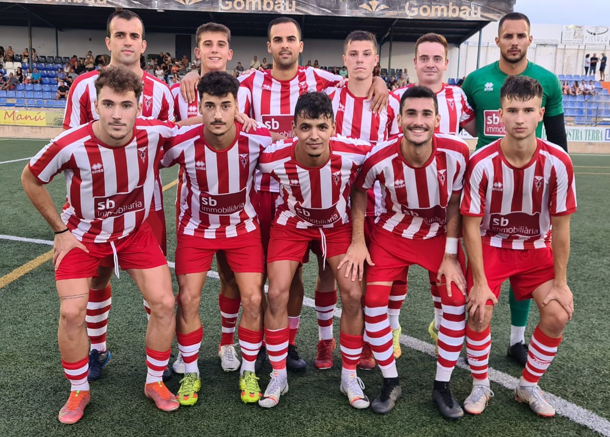 cdtortosa's tweet photo. Avui ens hem desplaçat fins a La Ràpita per disputar el partit de presentació dels del Montsià davant la seva afició.
@uerapitenc 1 (52' Cuenca)
CD TORTOSA 0
📸 Jesús Fdo. "Ebresports"
#PreTemporada #Presentacio #2cat8 #FutbolCat #GolCat #Tortosa #TerresdelEbre https://t.co/IZrRp83wBm