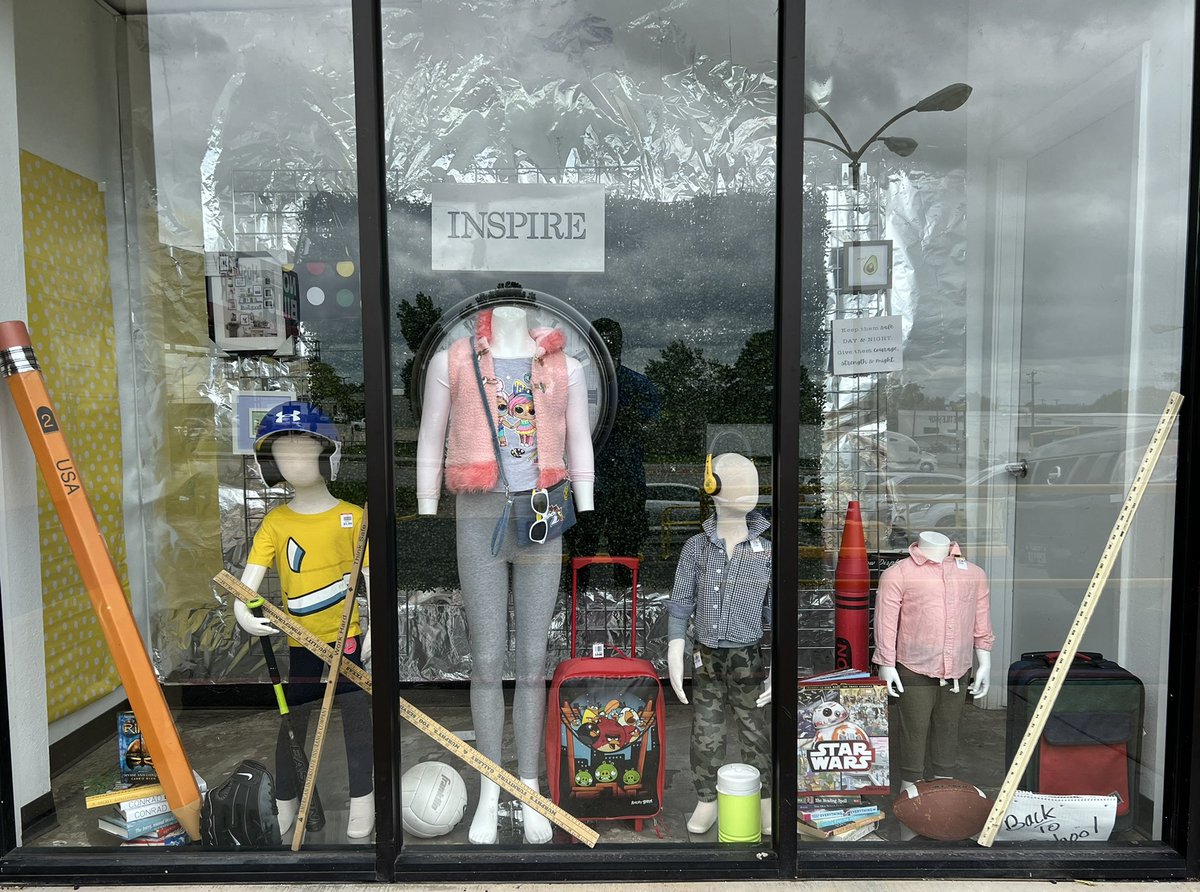 Goodwilletx's tweet photo. From bright tees to comfy shorts,  Goodwill East Texas got you covered for all of your back to school needs.  #BackToSchool #Bringgoodhome #thriftstore #display #vm #windowart https://t.co/kdAPgt2D9S