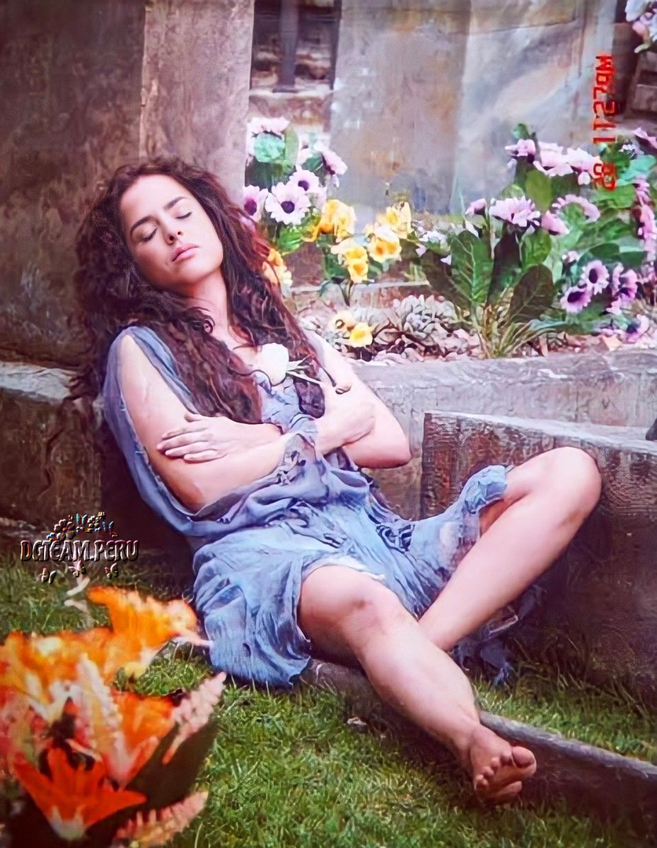 DGteamPeru1's tweet photo. Lolita 🌻 🌻 
#bellacalamidades 🌼🌺
@DannaGarcia 👸🤍
.
.
.
#DannaGarcia #DannaGarciao 💫 https://t.co/Nu73ZSOvCO
