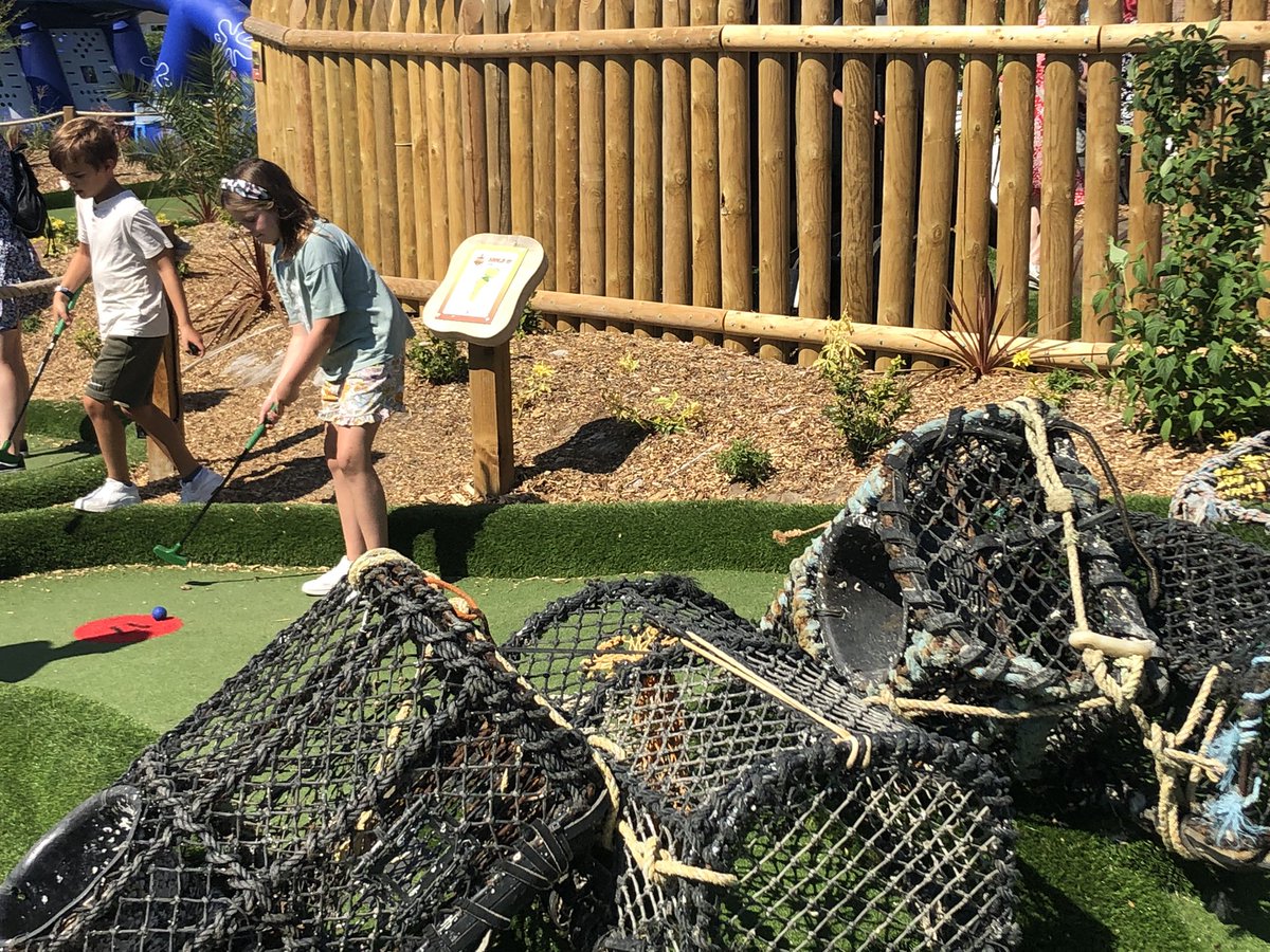 HodgesTracy's tweet photo. Afternoon filled with crazy golf, karts and inflatable fun in the paddling pool @Wadventuregolf #Walmer https://t.co/bv9LE41Ytq