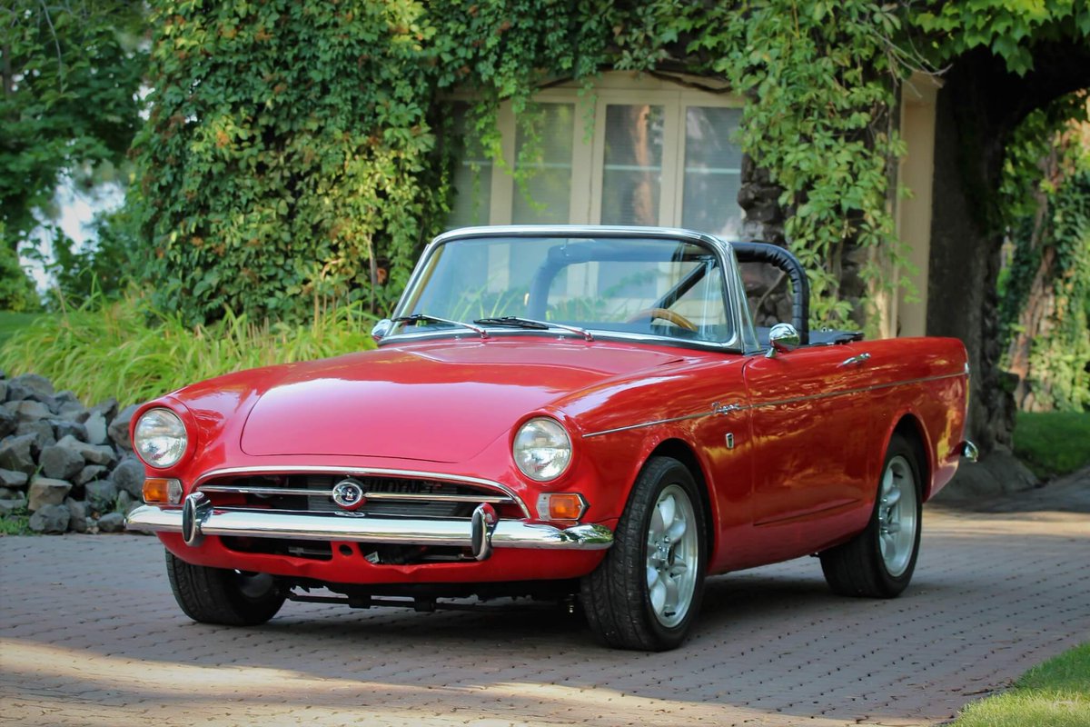 pcarofficial's tweet photo. SOLD: 1966 SUNBEAM TIGER
$52,500
Visit full listing: https://t.co/tRsBkbMA4J
#sunbeem #sunbeentiger #getsmart #convertible #classiccar #pcarmarket #1960s https://t.co/bIQzRgh2xK