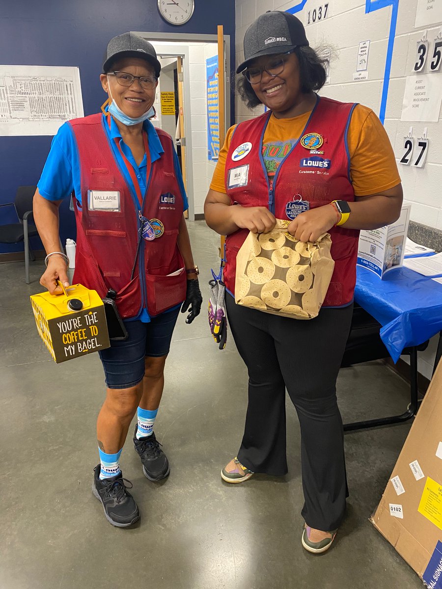 Lowe's 1037 Central RVA (@lowes1037) on Twitter photo Happy #BEA! ❤️ <a href="/steveyoung456/">Steve Young</a> <a href="/BenitoKomadina/">Benito.Komadina@Lowes</a> <a href="/BlueBoxR1/">@BlueBoxR1</a> <a href="/mikesida1037/">Michael</a> Happy #BEA! ❤️ <a href="/steveyoung456/">Steve Young</a> <a href="/BenitoKomadina/">Benito.Komadina@Lowes</a> <a href="/BlueBoxR1/">@BlueBoxR1</a> <a href="/mikesida1037/">Michael</a>