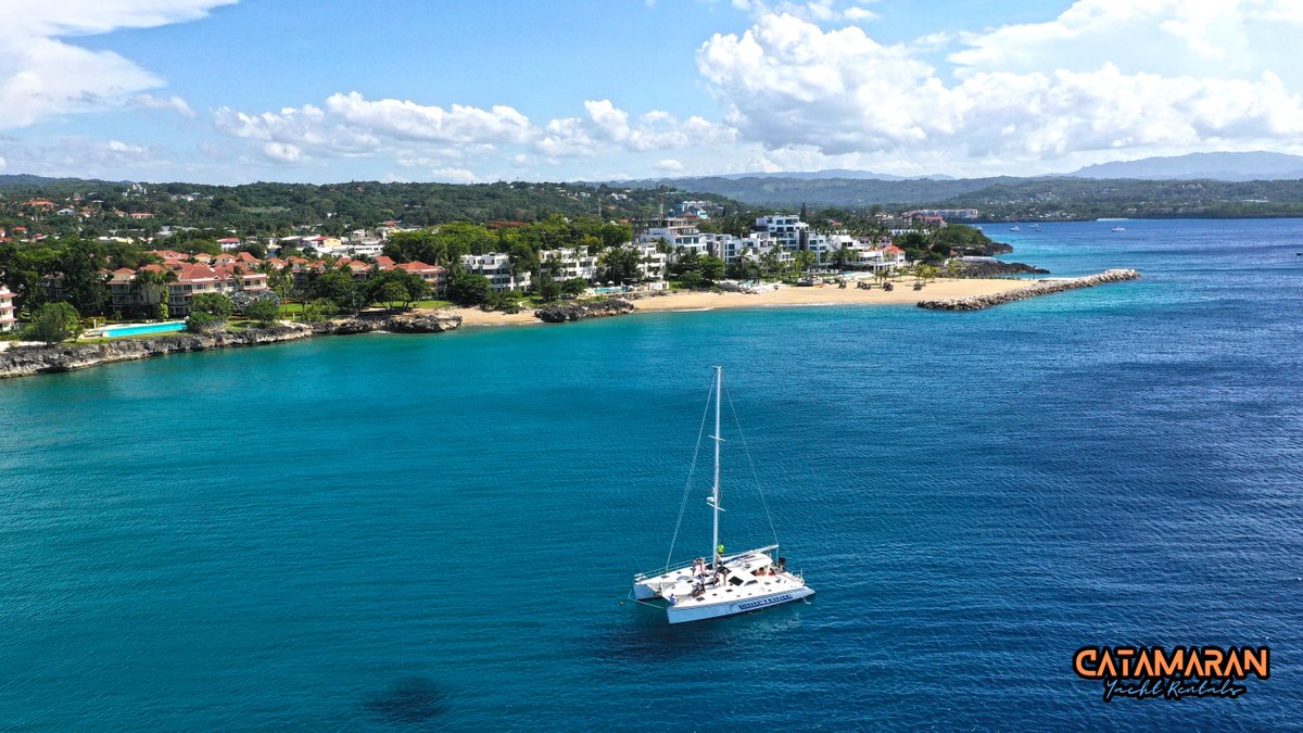 Great sailing day in Sosua, thanks to sosuacatamaran.com