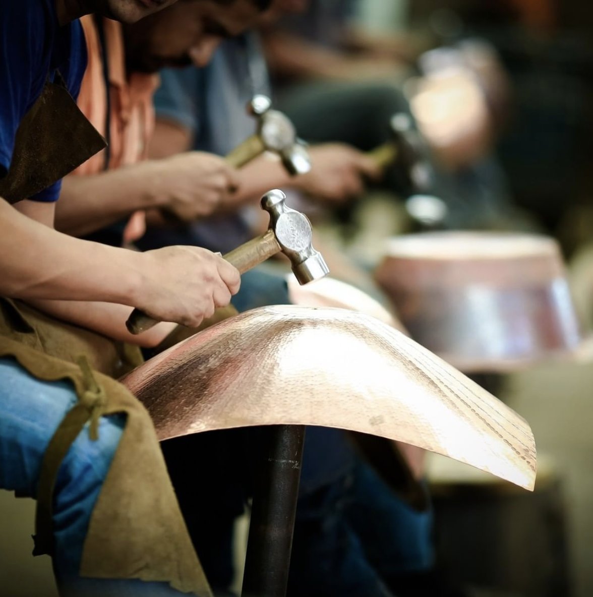 Hammered by hand. Built for life. Our copper, brass, and nickel sinks are made by the skilled artisans of Santa Clara del Cobra, Mexico. Learn more at thompsontraders.com #Thompson #TTInvitesYou #Handmade
