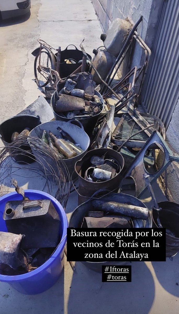 Torasisimo's tweet photo. Basura 🗑️ que han recogido un grupo de vecinos/as👥 de Torás. #toras #IFtoras https://t.co/MFvNv36e2s
