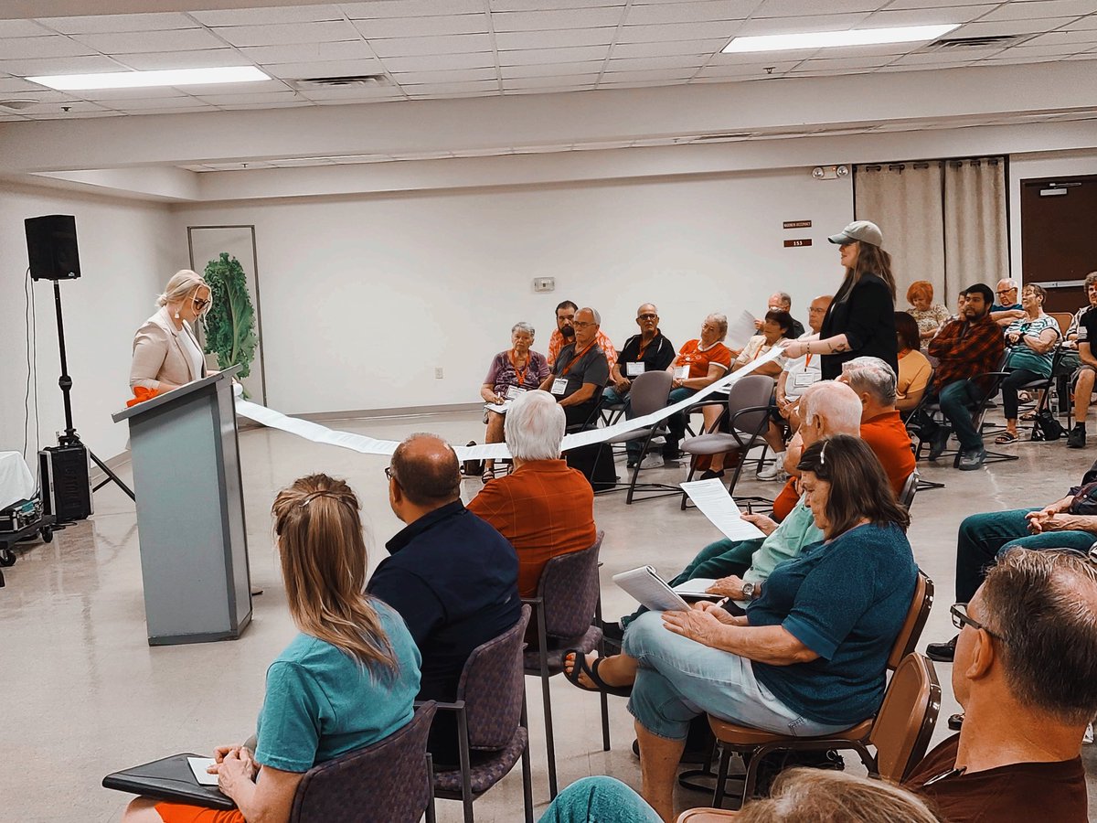 StopProp210's tweet image. Team #StopProp210 spoke to @YumaAZGOP leaders and PC’s about the reality of Arizonans “free” and “fair” elections. Take a look at what 26 pages (at 6pt font) of terrible ideas actually looks like. #GeorgeSoros thinks you won’t read a prop that takes up an entire aisle. #voteno