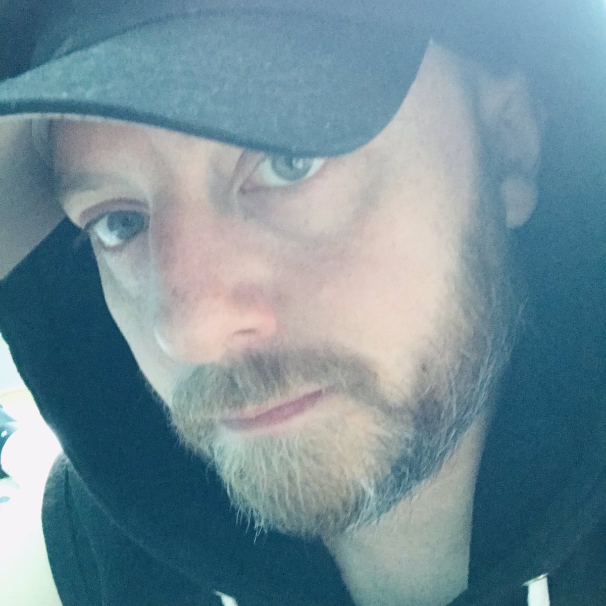HeIsMaddz's tweet photo. A late night #DUND from me.
Been a long day and a sweaty one at work but home with wifey and doing a catch-up of #BellowDeck 
#CaptainLee had me thinking about my mum and how I was when I wasn’t #sober 😞 
I wish I could take it back and have her happier before she passed away. https://t.co/Dk9JymWNaX