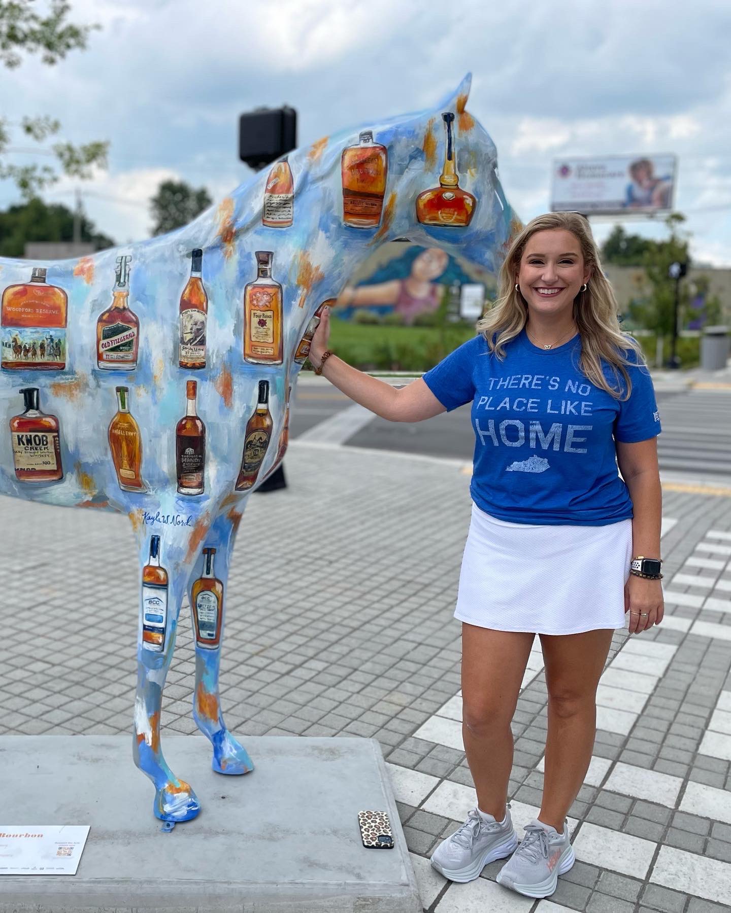 Lyndsey Gough on Twitter "BREAKING I’m moving back to the horse