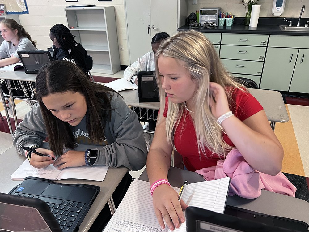 rucoschools's tweet photo. #RCSSchoolSpotlight

@chmscougars launches ‘STEAM Thursdays’ in pursuit of state designation

Principal incorporates Engineering Design Process into school’s culture to help students with problem-solving skills

DETAILS: https://t.co/elcRXDiTDc

@kylemnix https://t.co/pla4yhAfDL