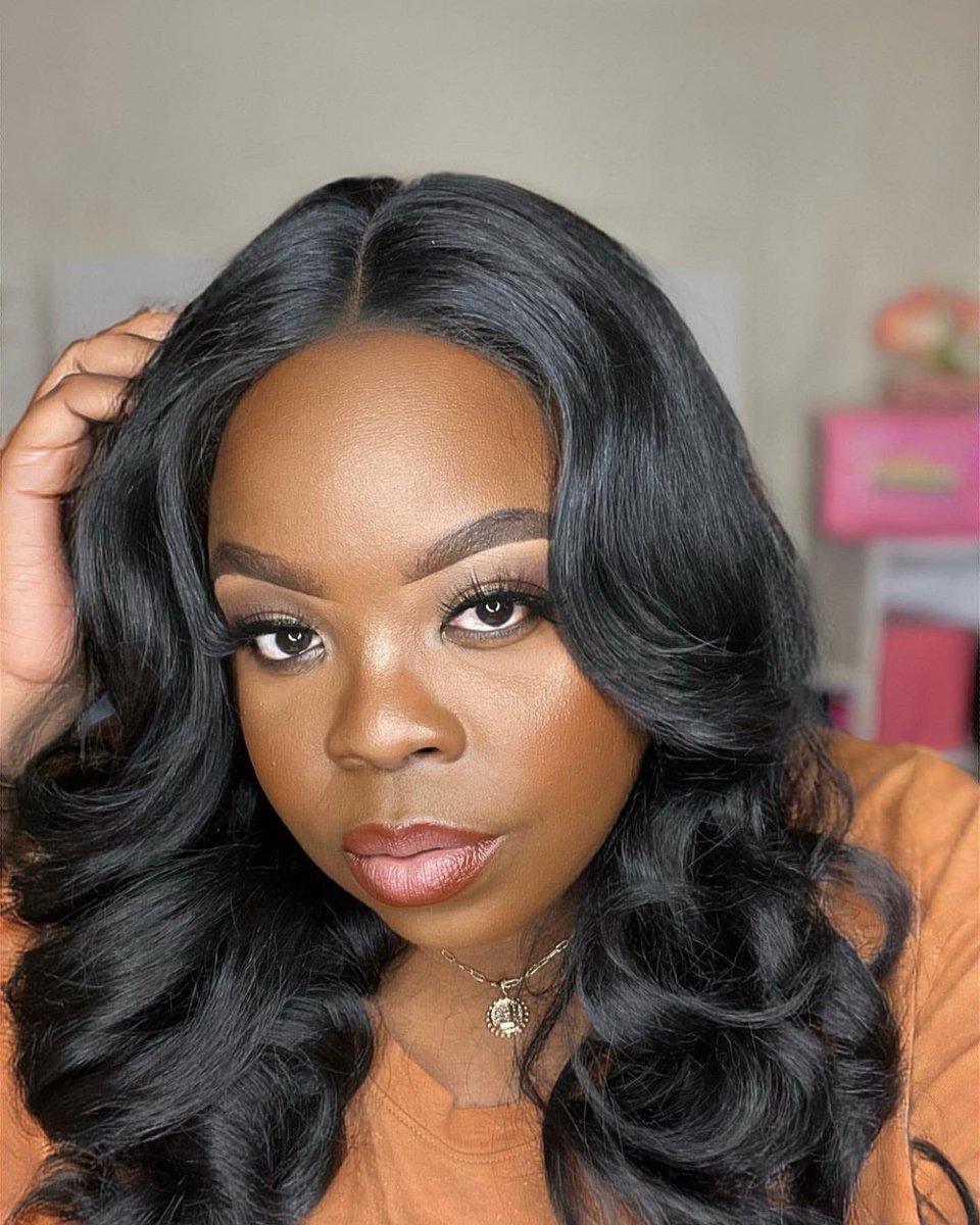 Chelethebeaute3's tweet photo. You didn’t order me, but I still delivered.. 😉 Deets for this look on my IG… #crayoncutie #anastasiabeverlyhills #softglam #makeupforeveryone https://t.co/YYsgbqnhpH