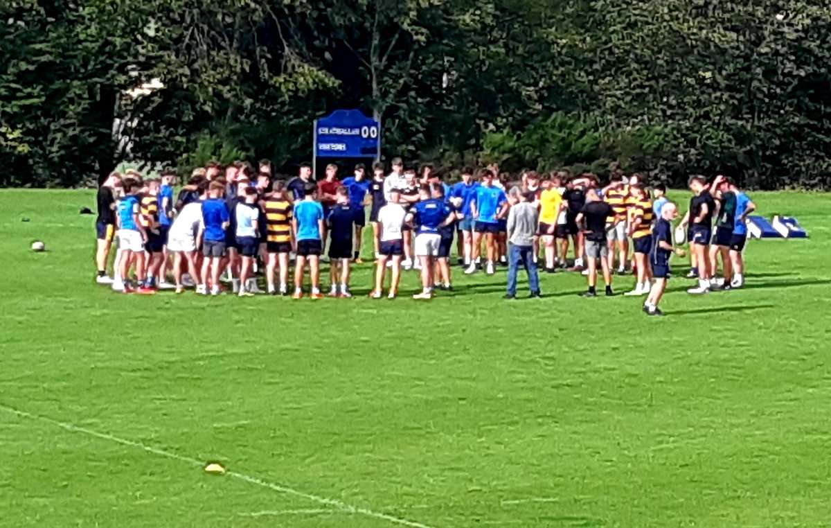 djbecosse's tweet photo. Wishing all @strath_sport Senior Rugby Players and Coaches a healthy, happy and fulfilling 🇮🇹🏴󠁧󠁢󠁳󠁣󠁴󠁿🏉 #ItalyTour2022 #BeBoldBeBraveBeBrilliant #StretchAndChallenge #StrathValues #PlayAndGrow #BeKind #PlayForFun @StrathallanSchl https://t.co/UlG4IeAQT1