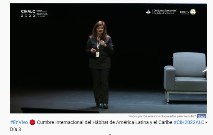 En este momento la presidenta de la División América Latina de UITP, Ester Litovsky, presenta la importancia de la movilidad en la Cumbre ONU #CIH2022ALC