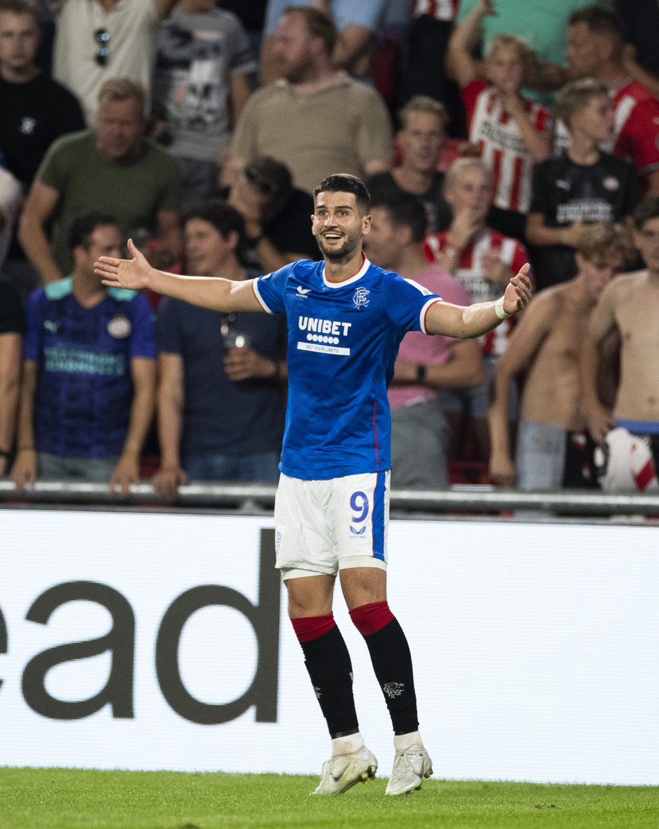 RangersFC's tweet photo. Our Number 9⃣ https://t.co/FYSxme6zrj