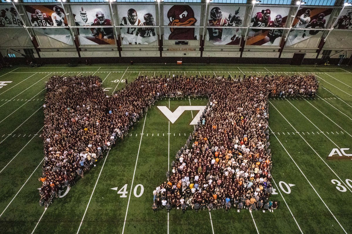 virginia_tech's tweet photo. Category: #VT26

They’re the bar. Hokie superstars. 🤩💃 https://t.co/RLqUEZAzjY